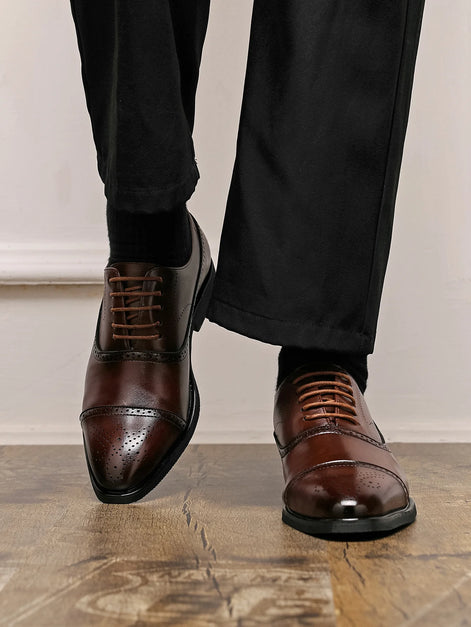 Sapato masculino oxford marrom vista de frente — Terno Lux