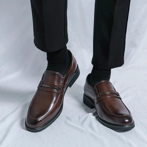 Sapato masculino mocassim marrom vestido — Terno Lux